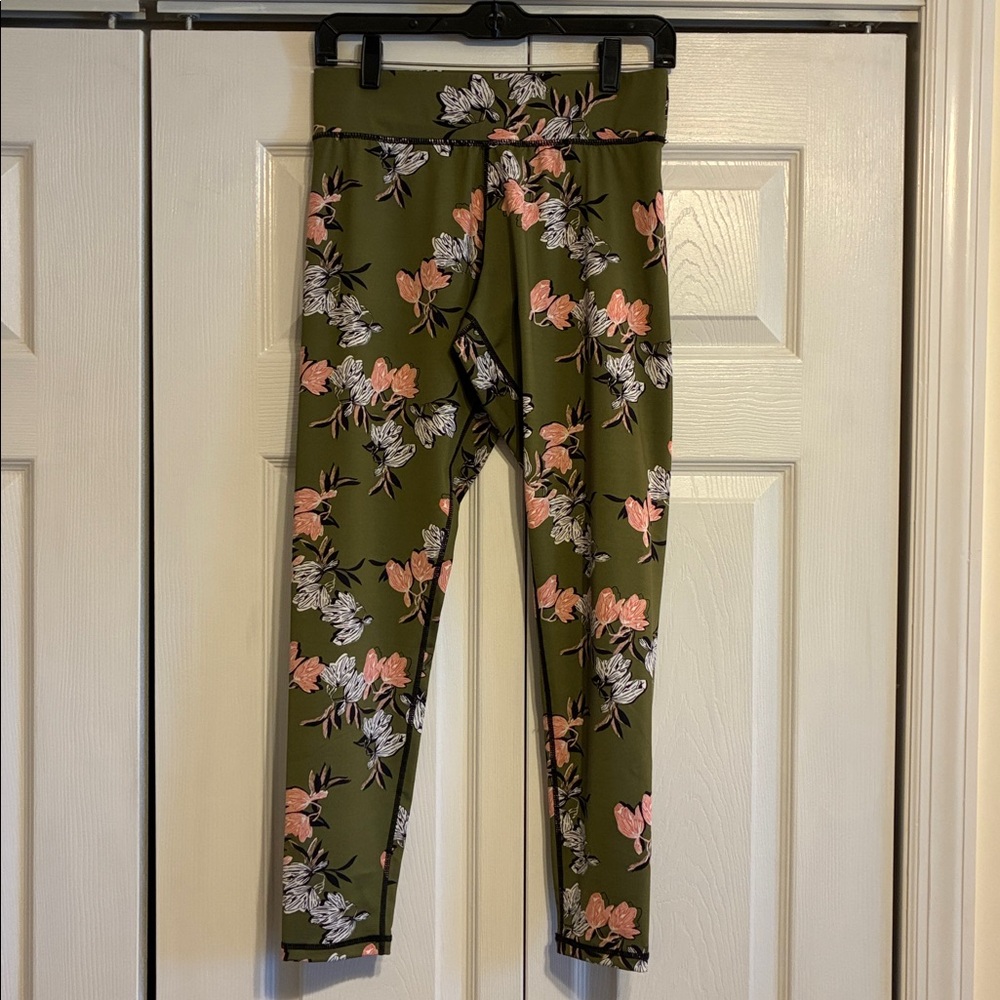 MINKPINK Floral Print Leggings in Green and Pink